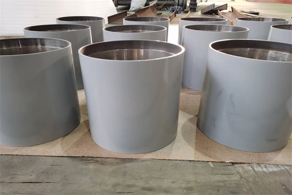 弧形輥表麵熱噴塗製備碳化鎢和特氟龍塗層